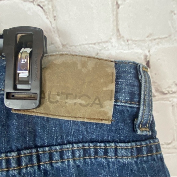 Nautica Relaxed N583-J-Class Jeans 36Wx32L - Picture 3 of 3